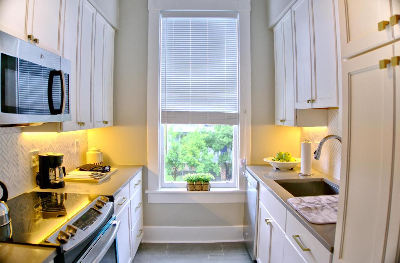 2 Bedroom Newly Renovated Townhome In Historic Savannah Zewnętrze zdjęcie
